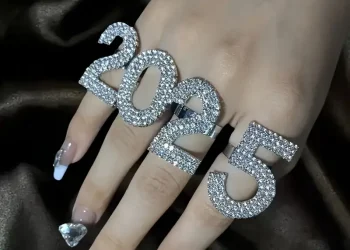 Anel para usar no Réveillon 2025