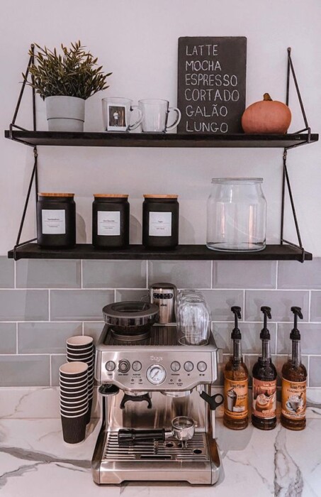 Cantinho do café na bancada da cozinha: saiba tudo!