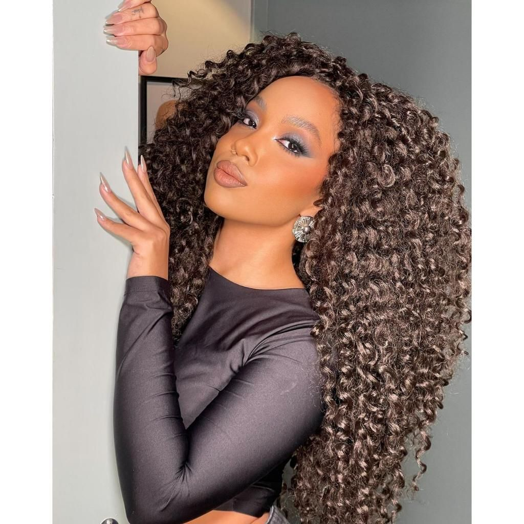 Como Fazer Hidratação no Cabelo Afro, Crespo e Cacheado: Guia Completo com Receitas Caseiras